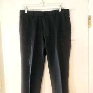 Men’s dark gray dress pants 32x30. Haggar 26.